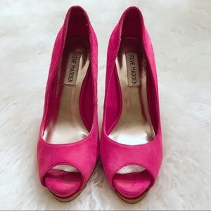 Steve Madden open toed pump